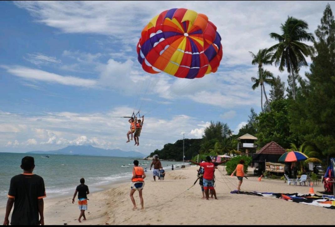 Deluxe Vip Seaview Batu Ferringhi 1503 - 3 Rooms Exterior photo